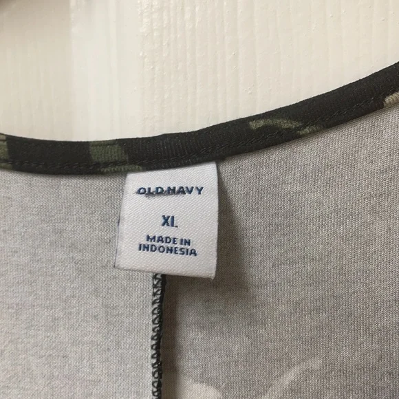 Cute Old Navy sundress. Size XL - Picture 2 of 2